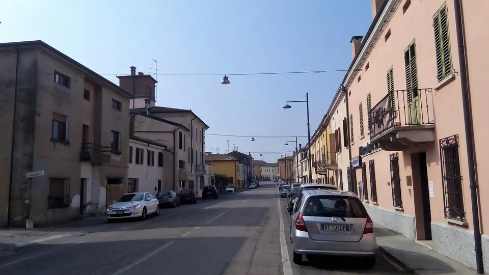 Borgo Virgilio, Mantova.
